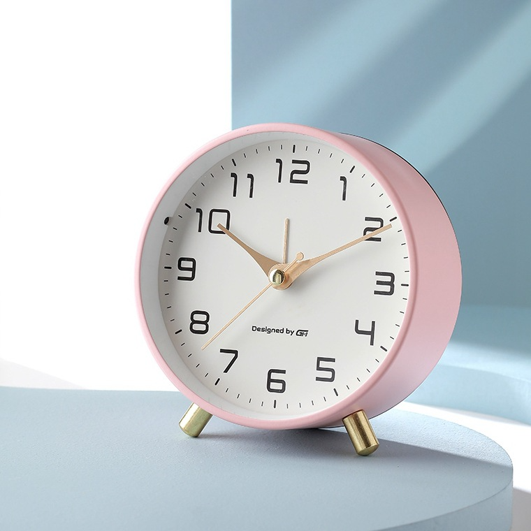 Modern Scandinavian Silent Table Clock