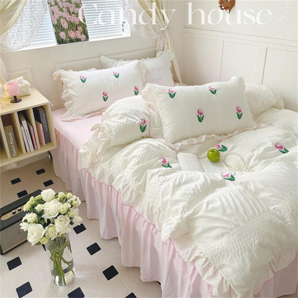 Coquette Room Tulip Ruffle Bedding Set