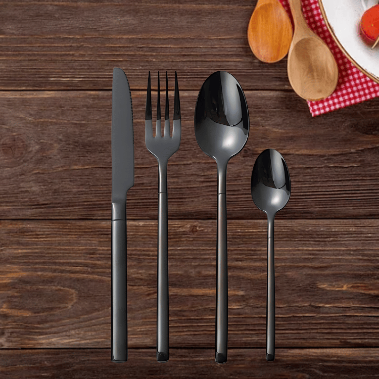 ITALIAN CUTLERY SET