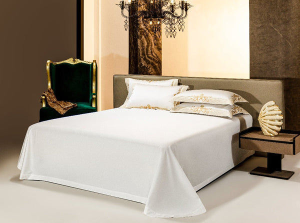 Miravique White Luxury Egyptian Cotton Bedding Set