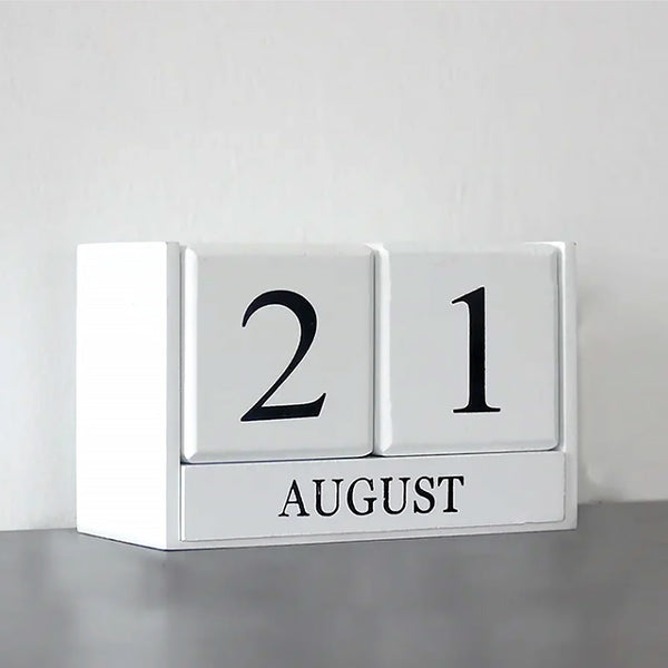 Black & White Wooden Block Calendar