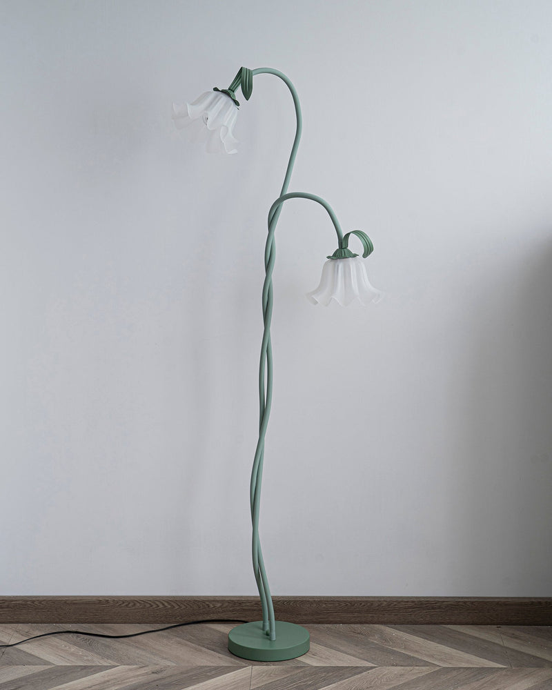 Calla Flowers Floor Lamp – Elegant and Atmospheric Lighting