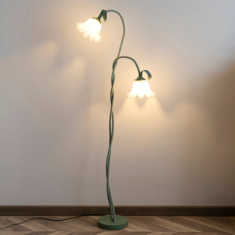 Calla Flowers Floor Lamp – Elegant and Atmospheric Lighting