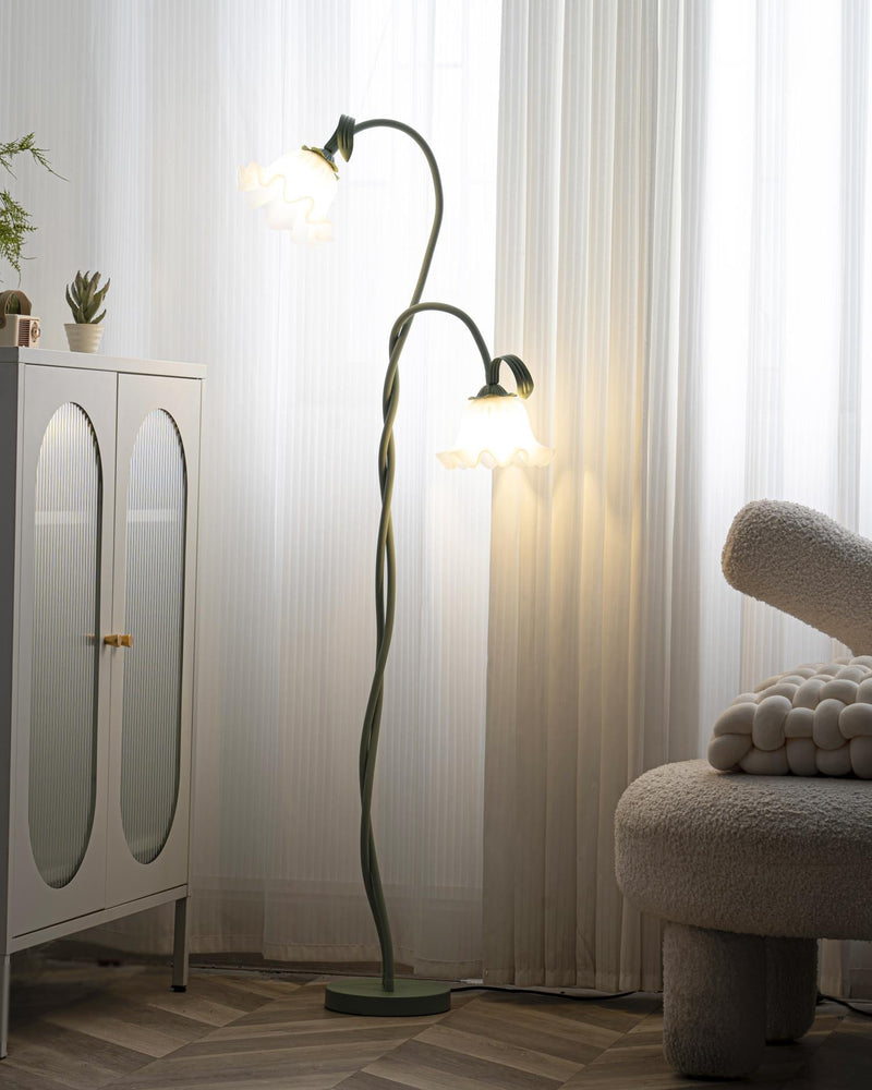 Calla Flowers Floor Lamp – Elegant and Atmospheric Lighting