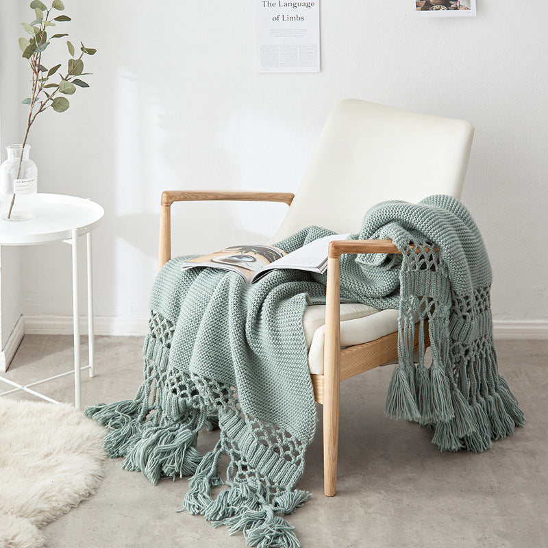 Deluxe Knitted Tassel Throw Blanket