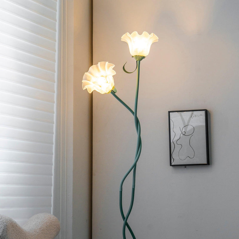 Calla Flowers Floor Lamp – Elegant and Atmospheric Lighting