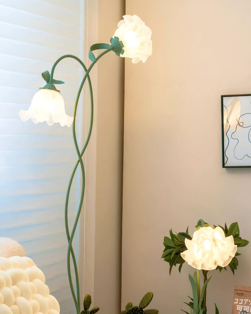 Calla Flowers Floor Lamp – Elegant and Atmospheric Lighting