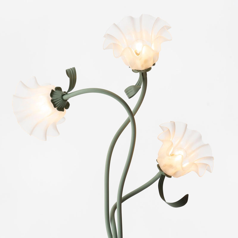 Calla Flowers Floor Lamp – Elegant and Atmospheric Lighting