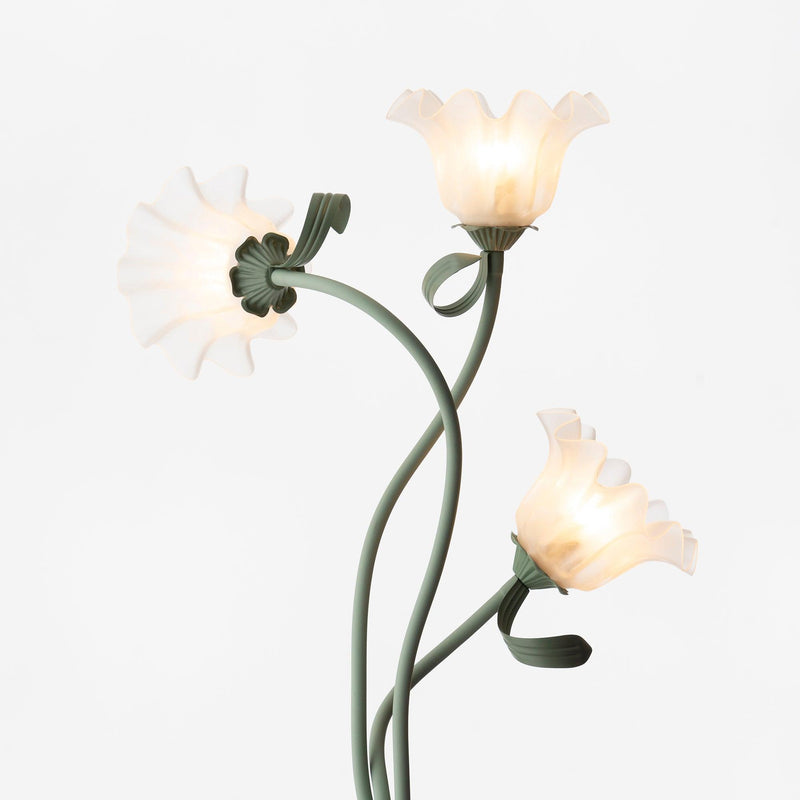 Calla Flowers Floor Lamp – Elegant and Atmospheric Lighting