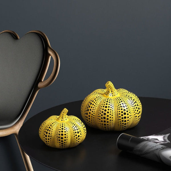 Kusama Yayoi Style Pumpkin Sculptures