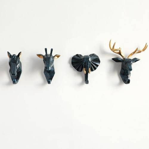 Stylish Animal Head Key Hook Wall Rack - Unique and Functional Key Holder