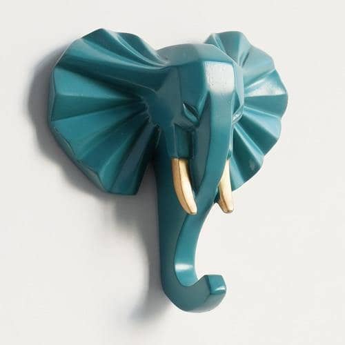 Stylish Animal Head Key Hook Wall Rack - Unique and Functional Key Holder