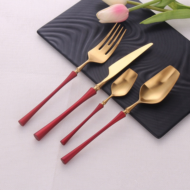 CAIRO CUTLERY SET