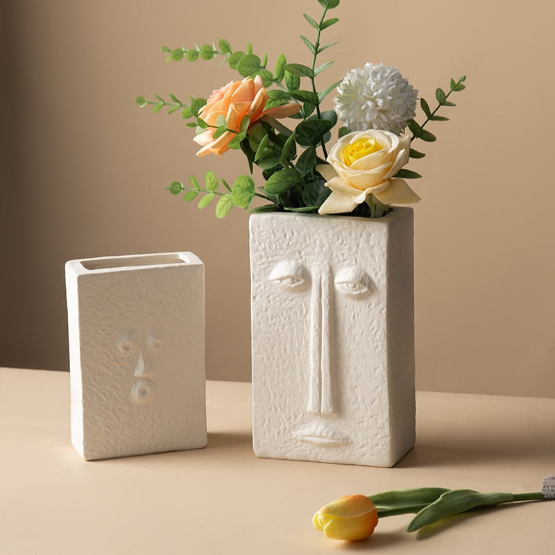 Unique Ceramic Abstract Face Vase - Modern Decorative Art for Home Decor