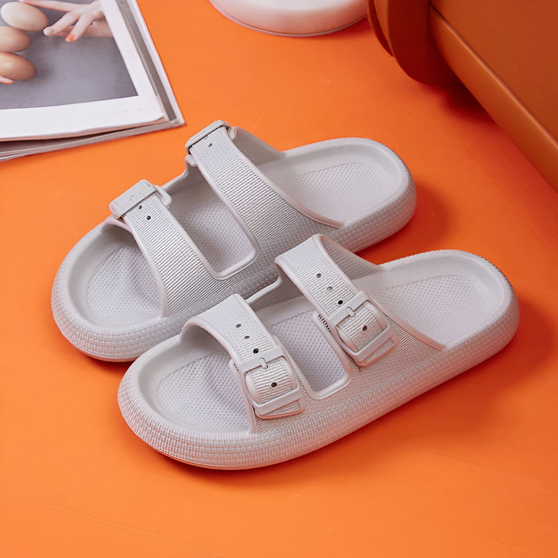 Beatrix - Ergonomic, buckle-free cloud slippers