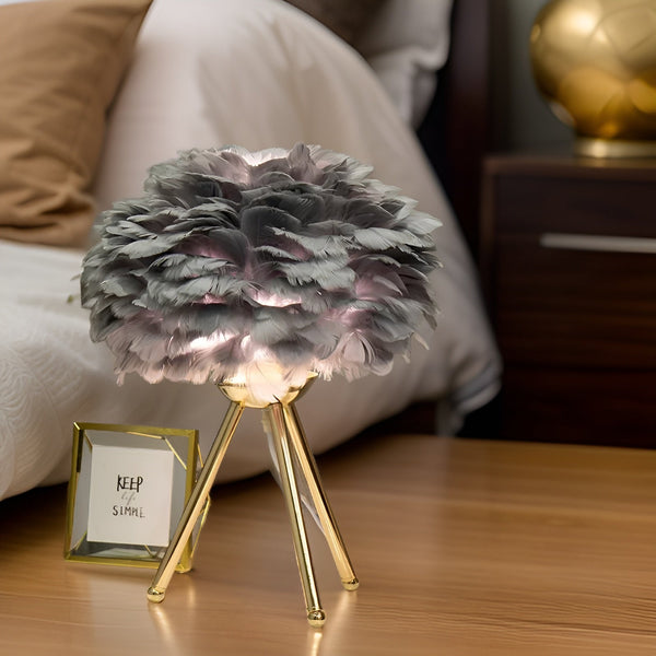 Feather Glow - Handmade Ostrich Feather Table Lamp for Romantic Ambiance