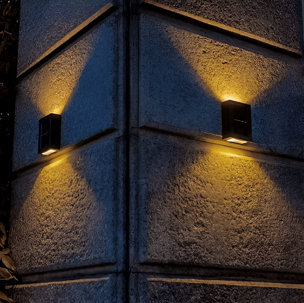 LumiSun Solar Wall Light - Solar-powered Outdoor Lamp with Two Beams