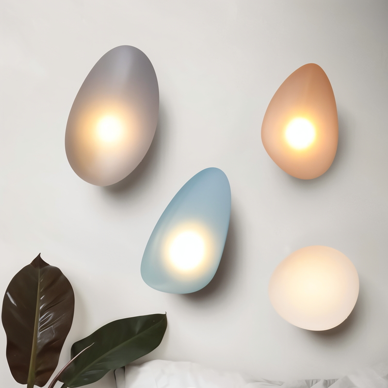 PebbleHue WallLight - Illuminating LED Wall Lamp made of Glass in Nordic Style