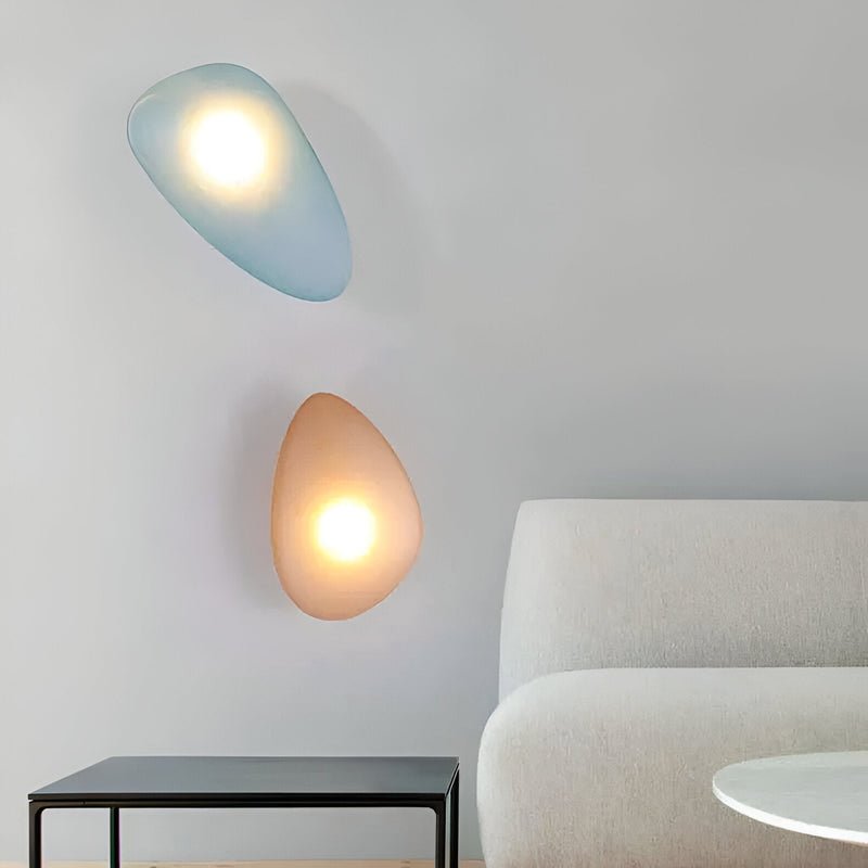 PebbleHue WallLight - Illuminating LED Wall Lamp made of Glass in Nordic Style