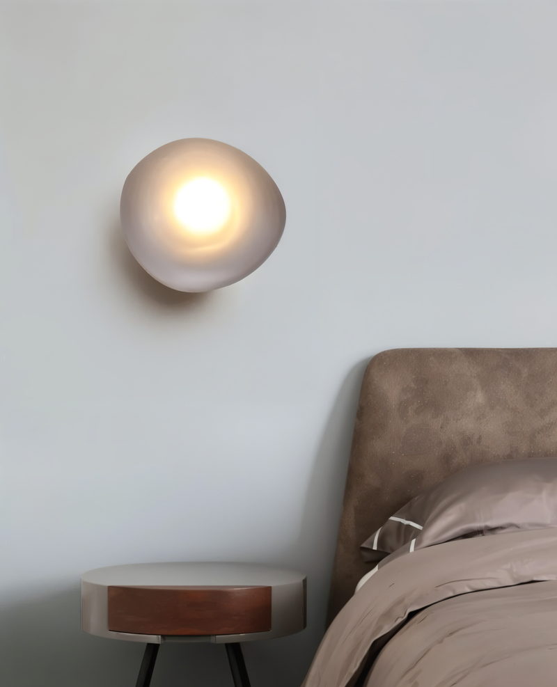 PebbleHue WallLight - Illuminating LED Wall Lamp made of Glass in Nordic Style