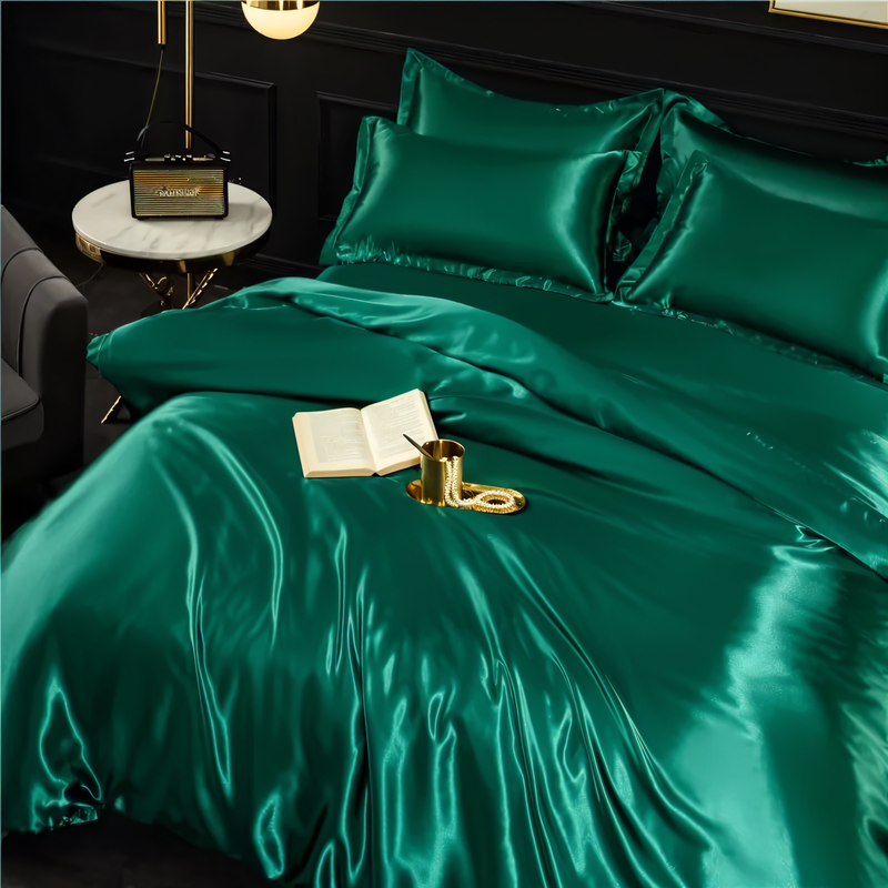 SilkySoft Duvet - Breathable Silk Bedding - Luxurious Silk Covers