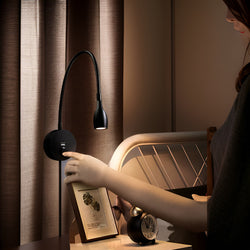 TouchGlow - 2-in-1-Gooseneck Wall Light with USB Charger for Cozy Reading Evenings