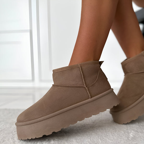 Trendy Ankle Boots - the perfect mix of trend and everyday comfort