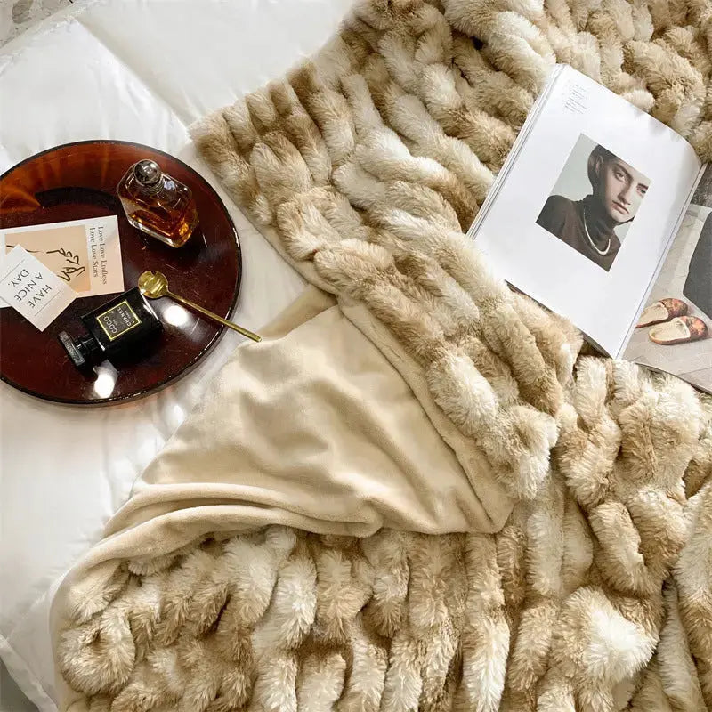 Luxury Faux Fur Throw