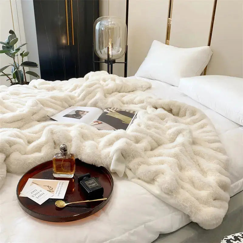 Luxury Faux Fur Throw