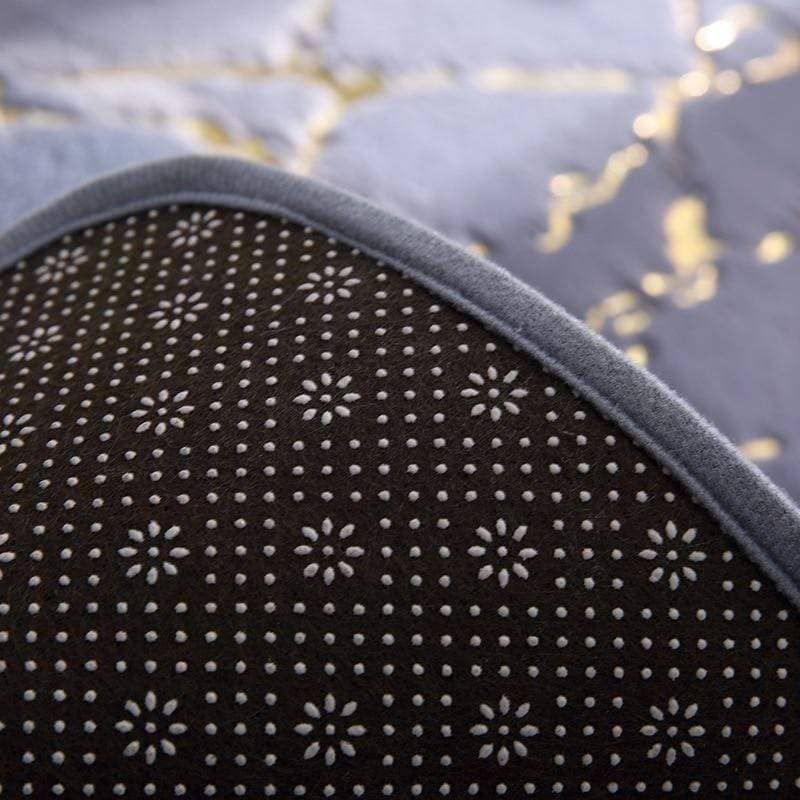 Non-Slip Bath Mat: Safe, Stylish, and Versatile