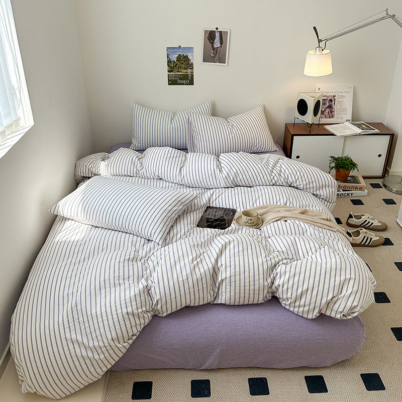 Scandinavian Retro Stripes Bedding Set