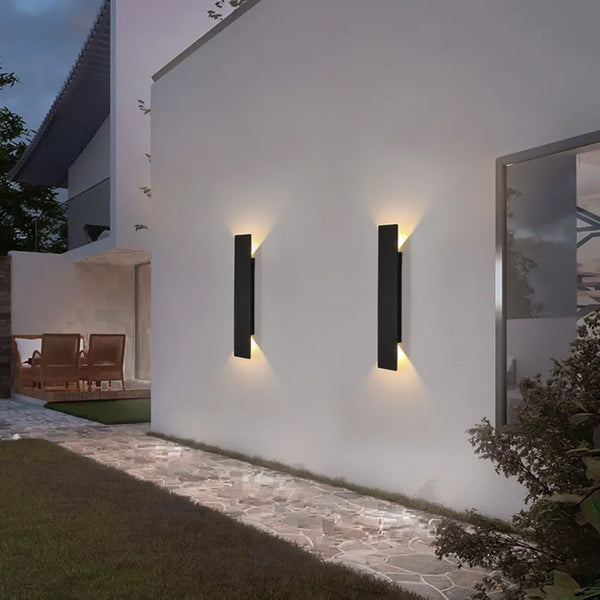 RainLight - Stylish Weatherproof Aluminum Outdoor Wall Lamp