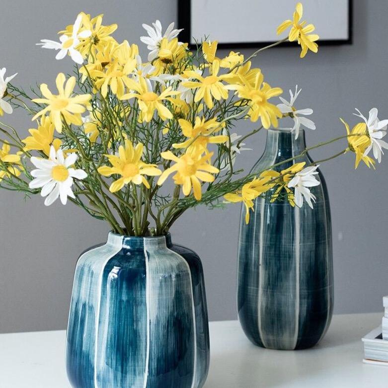 Miravique Accent Vase