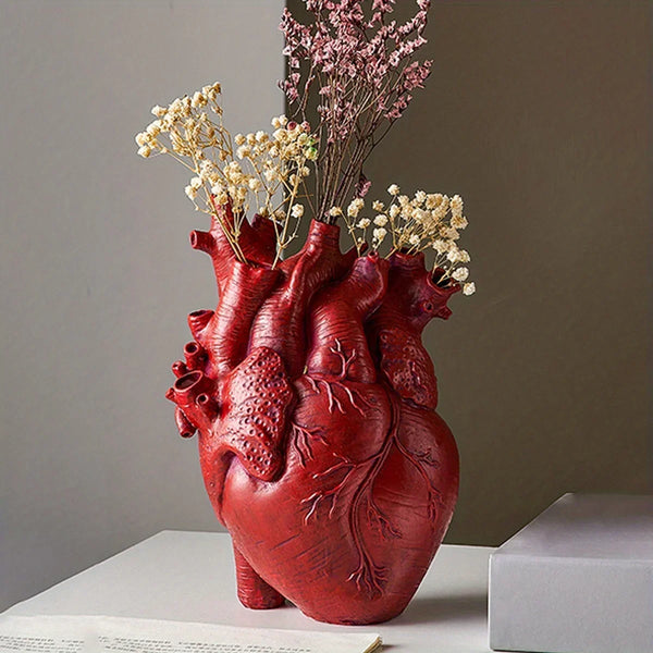 Elvase - Heart-shaped Ceramic Vase