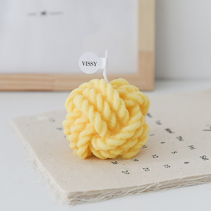 Wool Knot Textured Decorative Candle