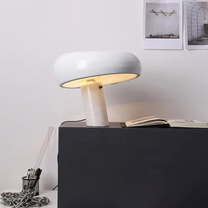 Dorsø - Marble Scandinavian table lamp