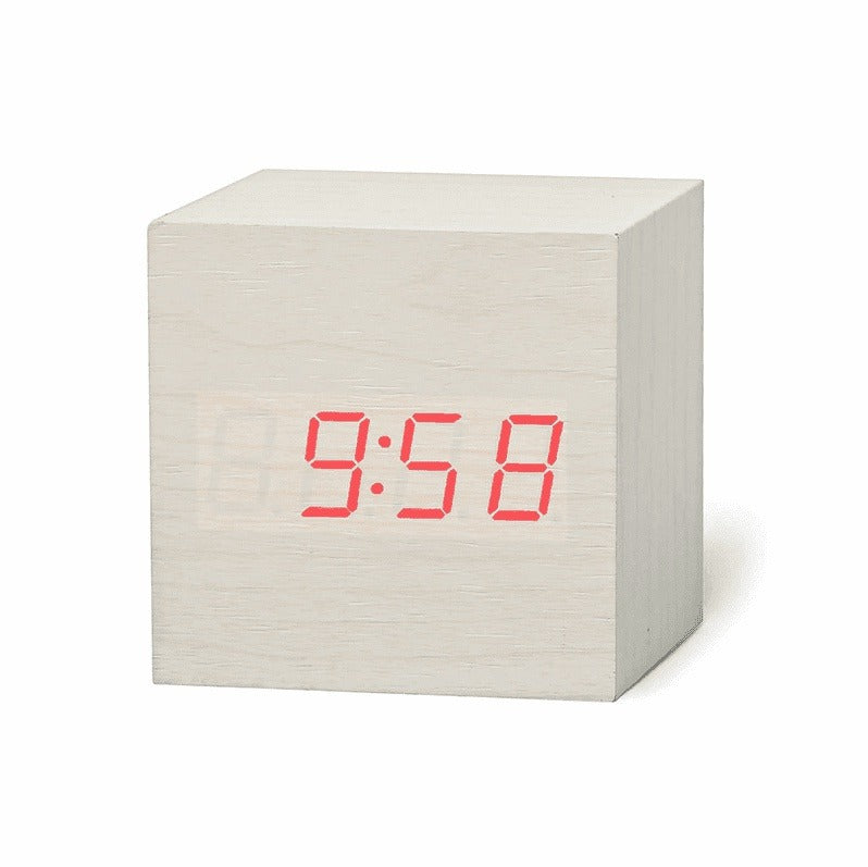 Personalized Wooden Digital LED Alarm Clock – Stylish Home Decor Accessory with USB/Battery Power