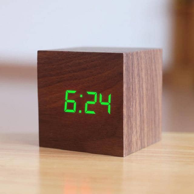 Personalized Wooden Digital LED Alarm Clock – Stylish Home Decor Accessory with USB/Battery Power