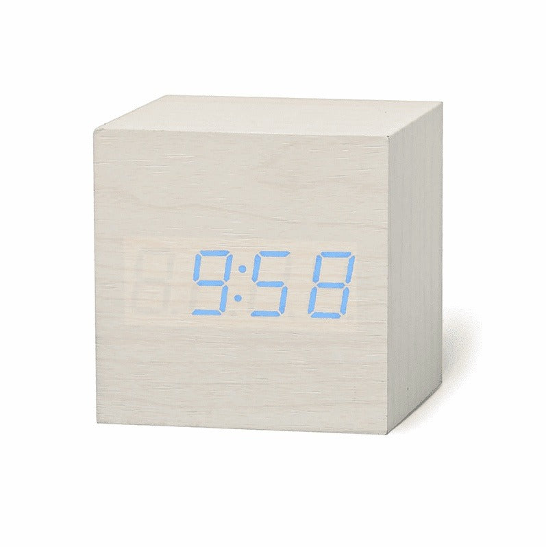 Personalized Wooden Digital LED Alarm Clock – Stylish Home Decor Accessory with USB/Battery Power