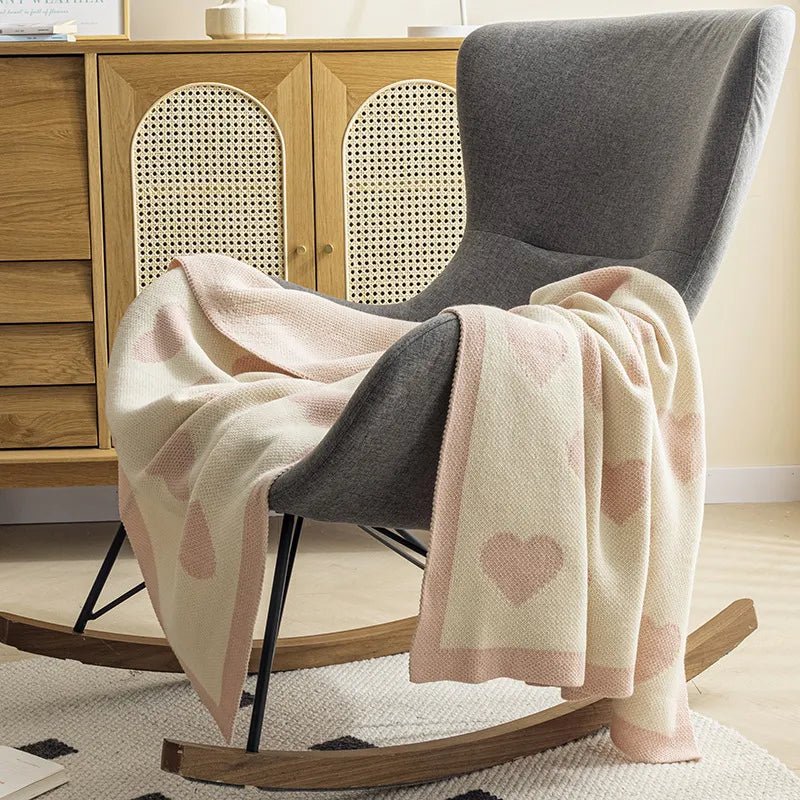 Comfortable & Cosy Hearts Sofa Blanket