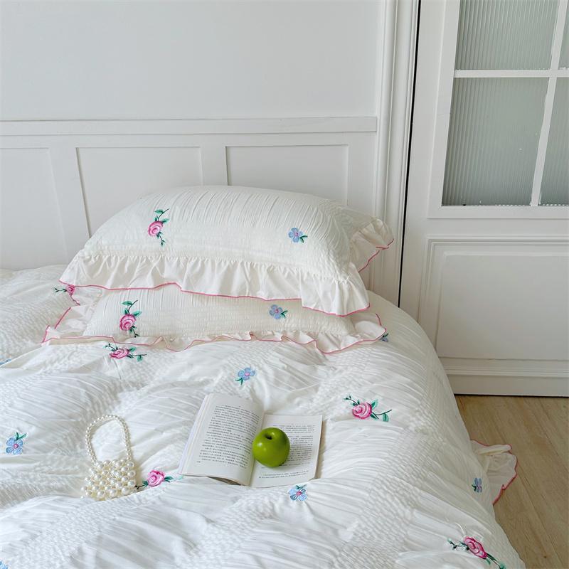 Coquette Aesthetic Ruffle Bedding Set