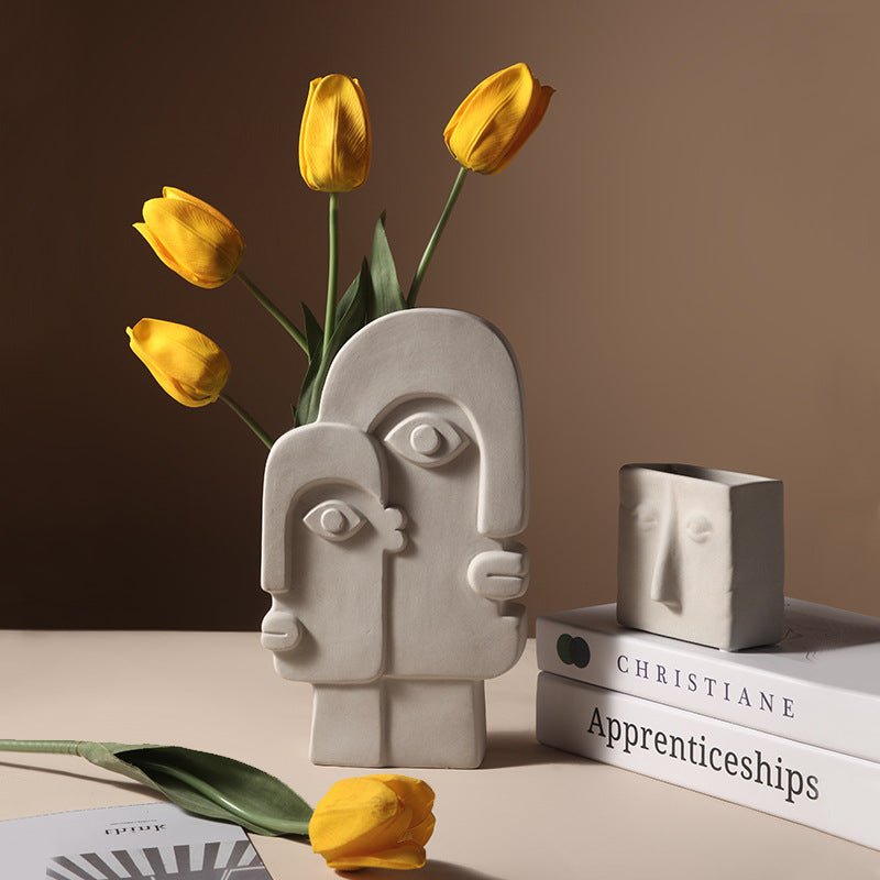 Creative Ceramic Face Vase