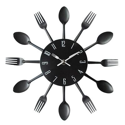 Cutlery Metal Kitchen Wall Clock - Spoon & Fork Design, Unique Quartz Wall Mounted Clock for Modern Kitchens