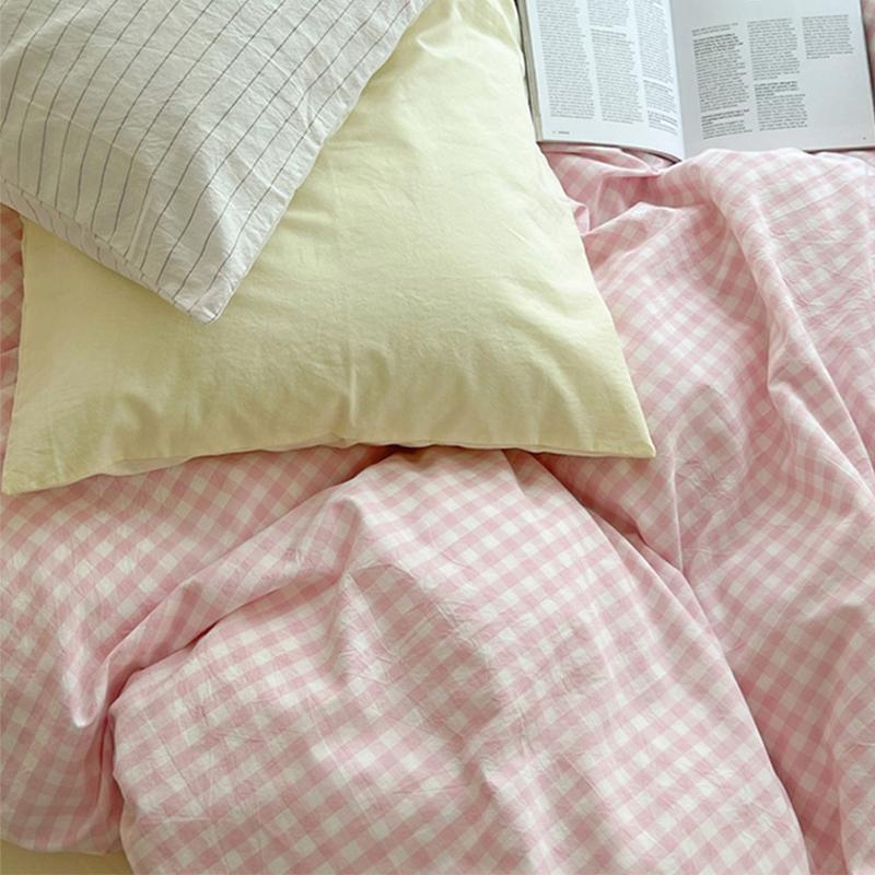 Pastel Plaid Bedsheet Set