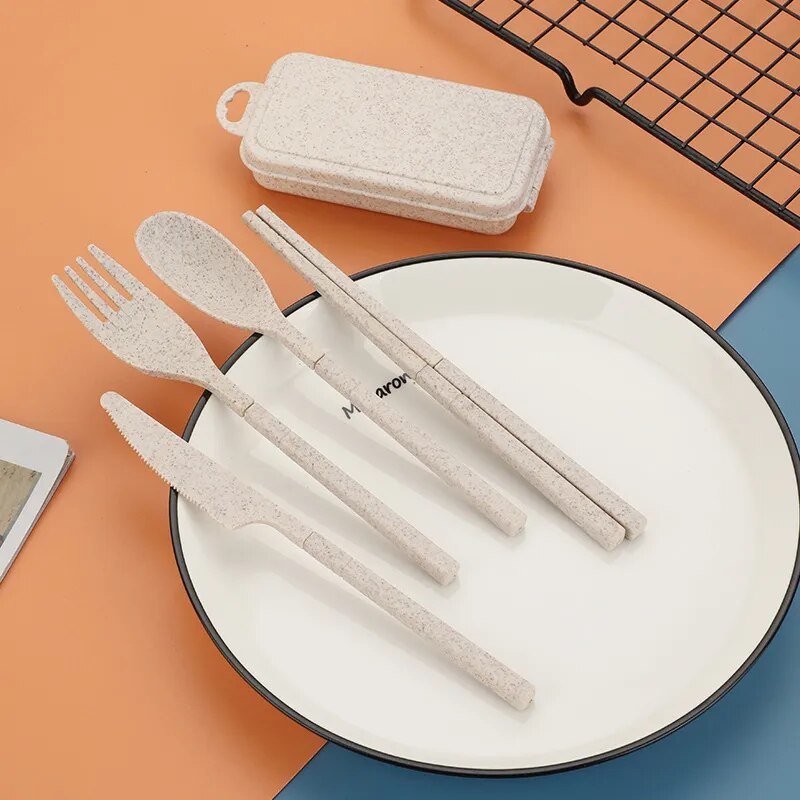 Foldable Wheat Straw Cutlery Set With Storage Box