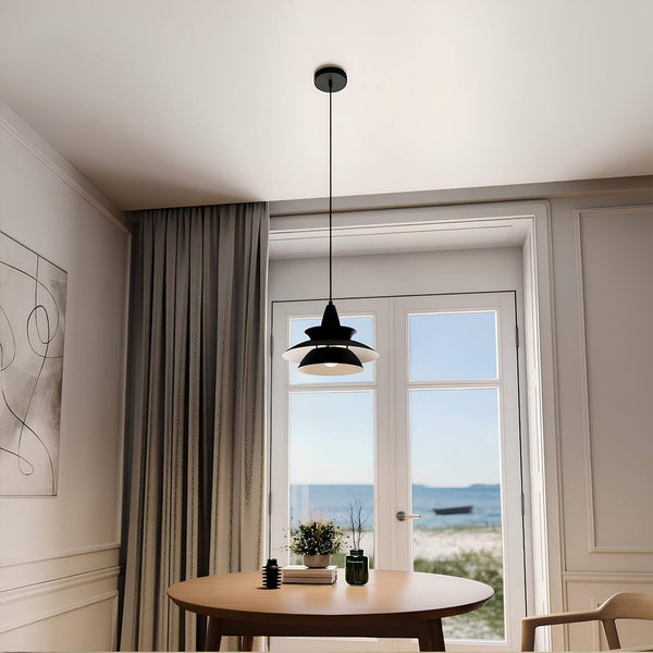 Miravique – Ceiling light with integrated fitness tracker