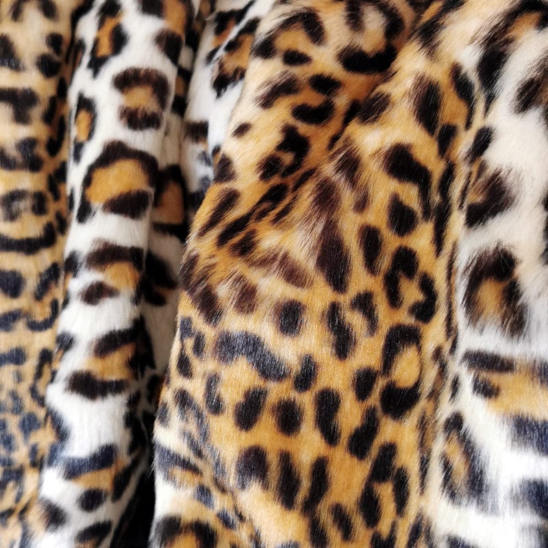 Leopard Luxe – Fine Faux-Fur Blanket