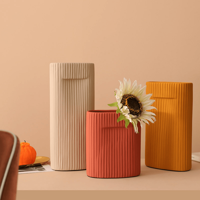 Nordic Line Vases