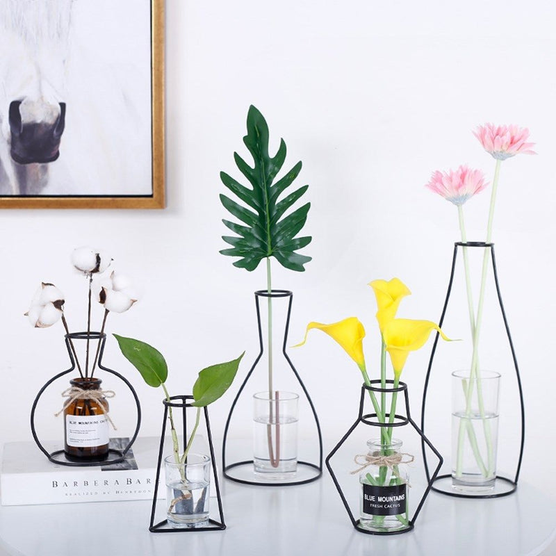 Nordic Minimalist Wire Vases