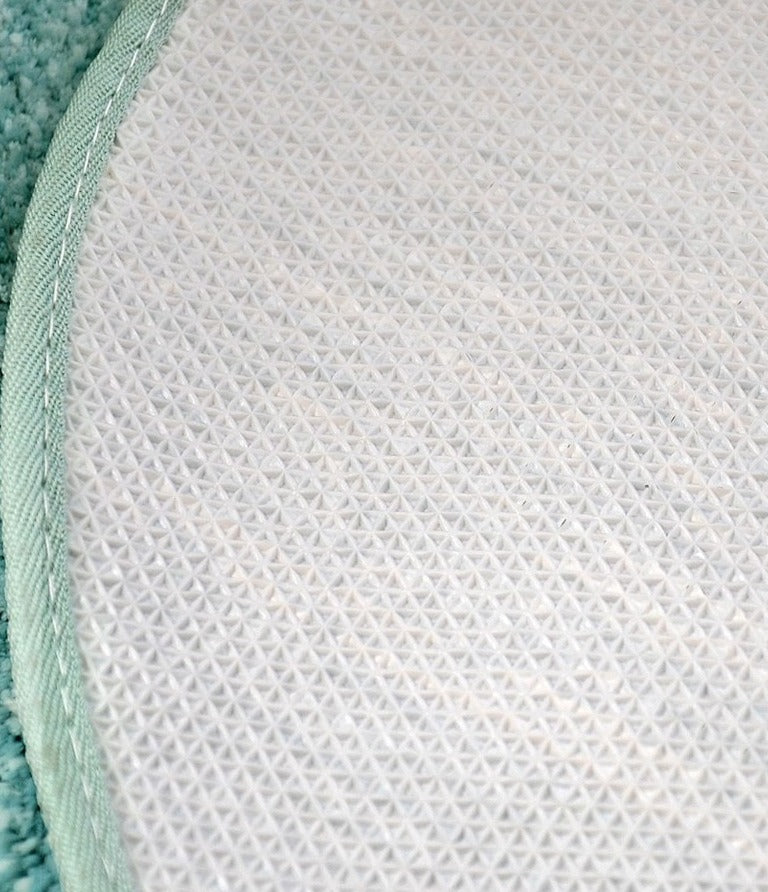 Pom-pom Trimmed Oval Anti-skid Rug